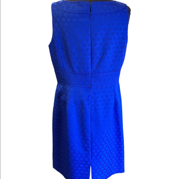 Tahari Sleeveless Dress - Picture 2 of 7